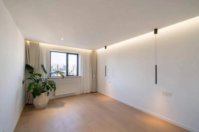 4br2lr2bt apt,with lift,Changshou RD line 7/13,Nice deco&location.